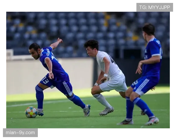 射门分布图显示，卢顿的密集防守迫使客队72%的射门来自禁区外